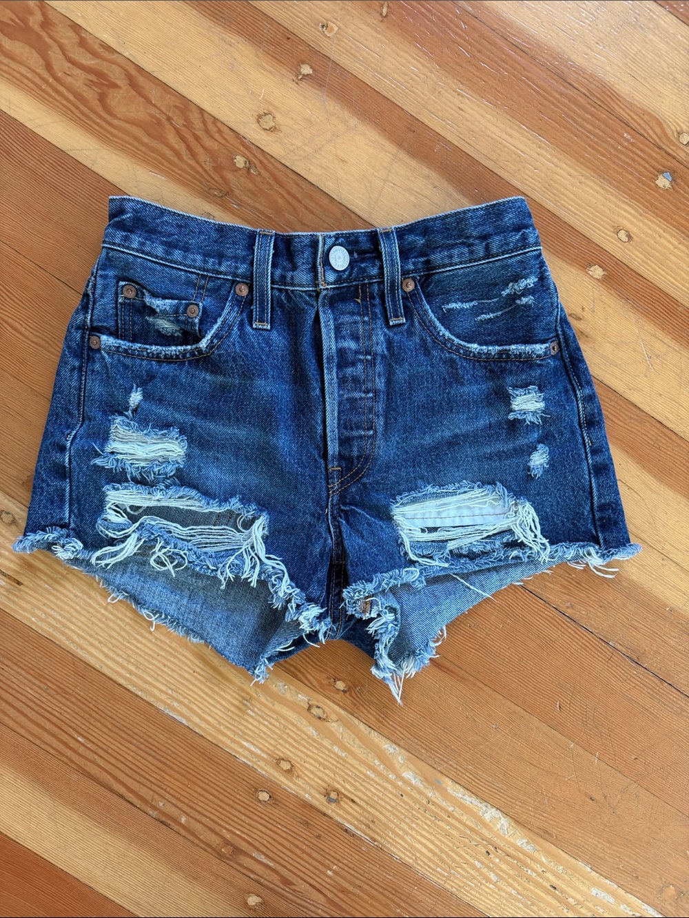 Levi’s 501 Cut Off Distressed Denim Boho‎ Festival Cheeky Jean Shorts 24